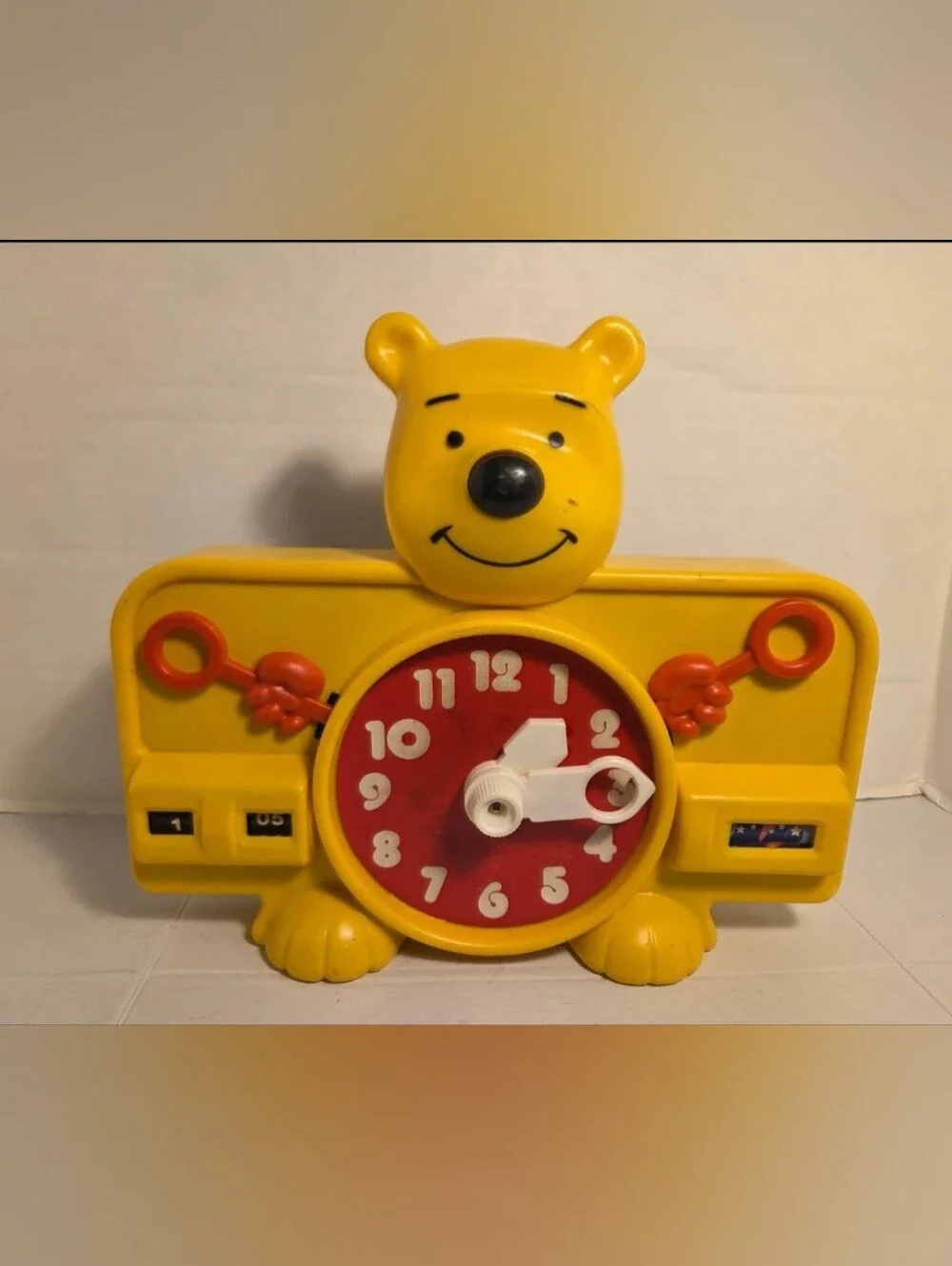 Vintage Sears Winnie the Pooh Animal Time Animated Bear Clock